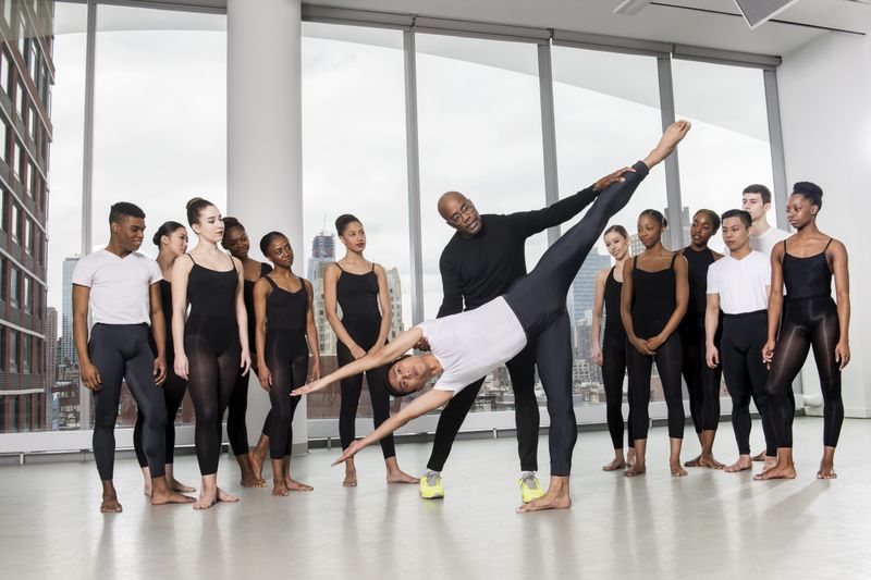 Horton dancers in class